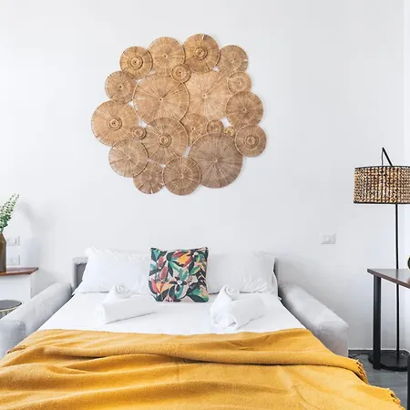 Easylife - Moderno E Luminoso In Repubblica *