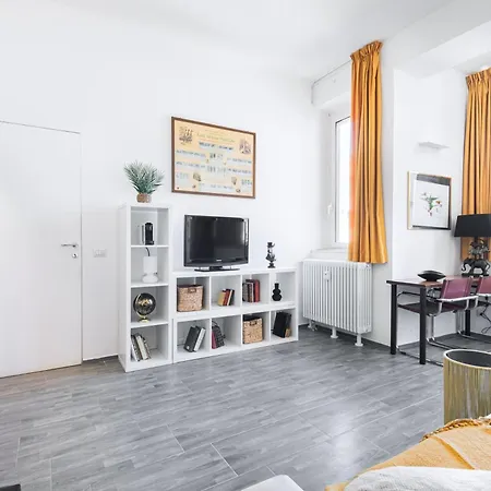 Appartement Easylife - Moderno E Luminoso In Repubblica Milaan