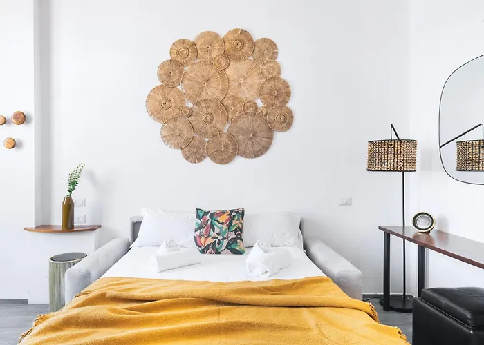 Easylife - Moderno E Luminoso In Repubblica *