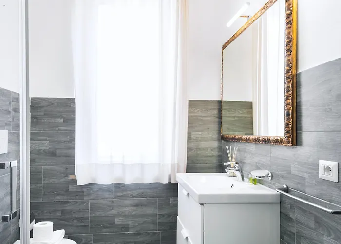 Easylife - Moderno E Luminoso In Repubblica *