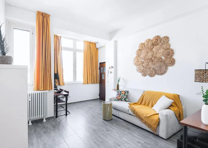 Easylife - Moderno E Luminoso In Repubblica ミラノ