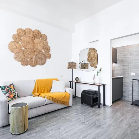 Easylife - Moderno E Luminoso In Repubblica * Milaan